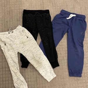 Size 5-6T boys sweatpants joggers